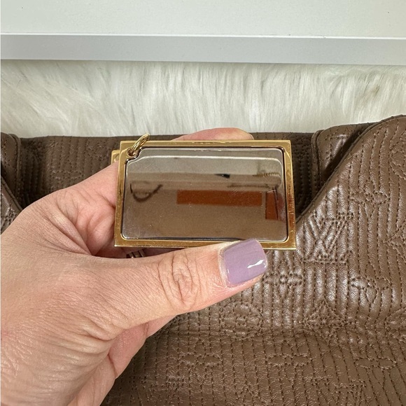 Lv Motah Altair Clutch limited edition ♥️ - Picture 14 of 15